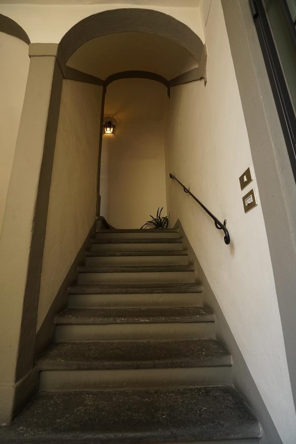 La Terrazza Di Via Elisa Bed and Breakfast Lucca Exteriör bild
